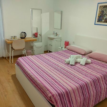 La Casa Di Mimma Hotel Matera Room photo